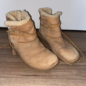 UGG Tan Shearling Winter Boots